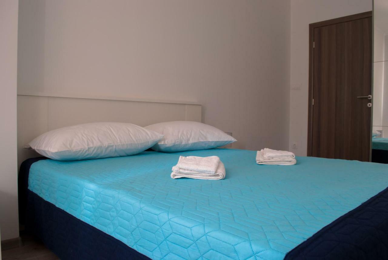 Iva Apartment Kastela Exterior photo